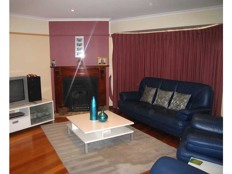 70 Phillip Drive, Sunbury VIC 3429