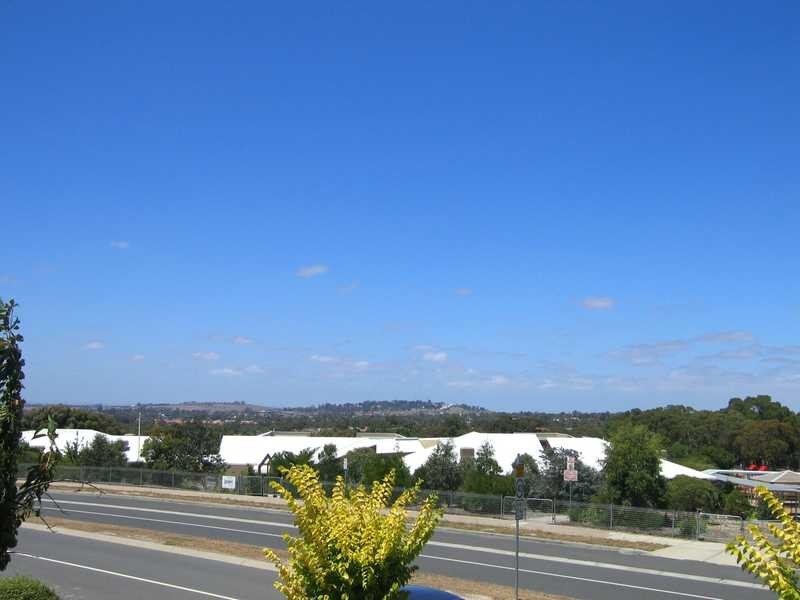 70 Phillip Drive, Sunbury VIC 3429