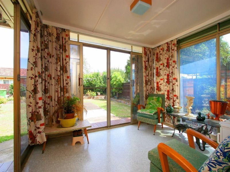 11 Alamo Road, Reservoir VIC 3073