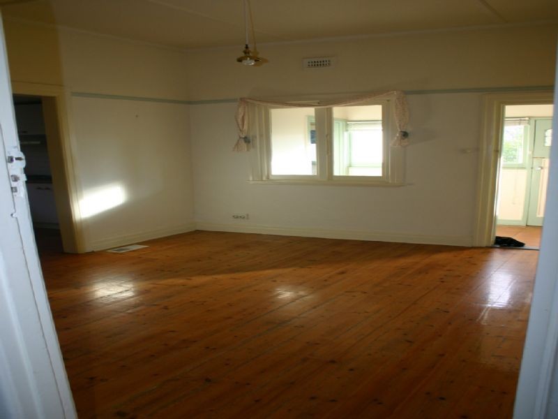 99 Spring Street, Reservoir VIC 3073