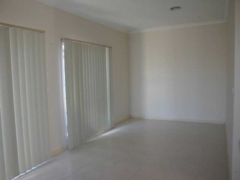 6/64-66 Orrong Avenue, Reservoir VIC 3073