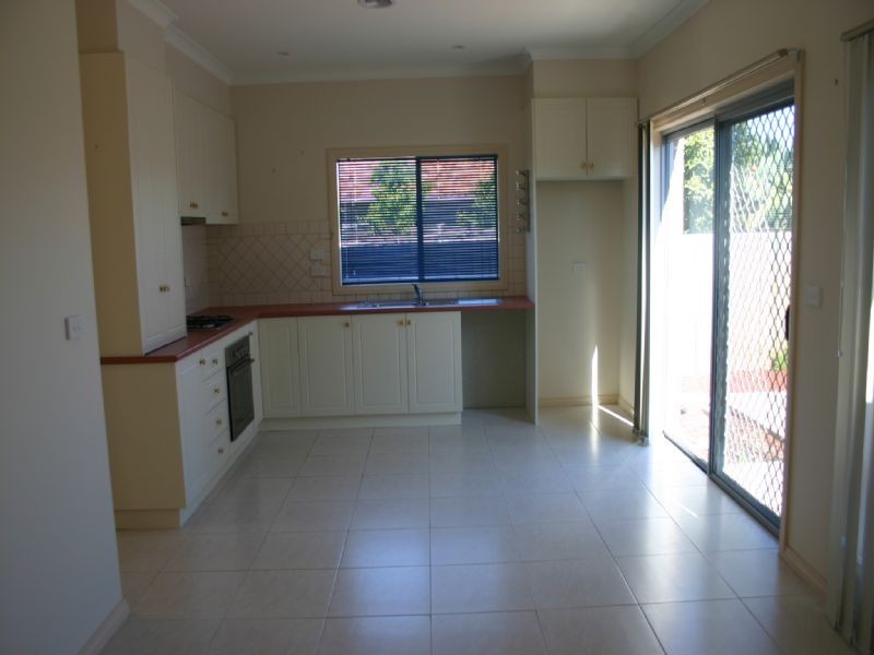 6/64-66 Orrong Avenue, Reservoir VIC 3073