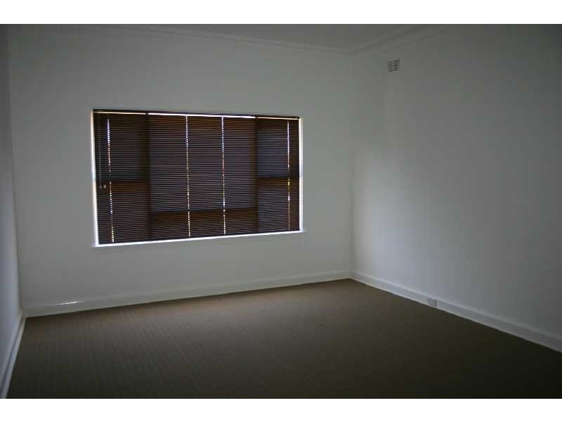 112 Miranda Road, Reservoir VIC 3073