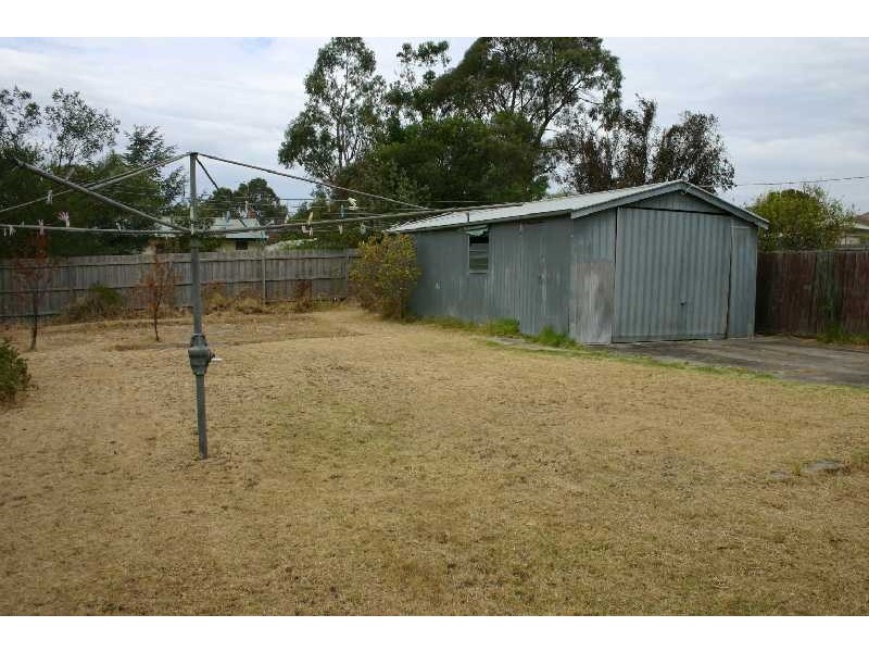 13 Acheron Avenue, Reservoir VIC 3073