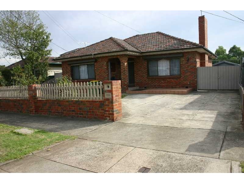 24 Kia Ora Road, Reservoir VIC 3073