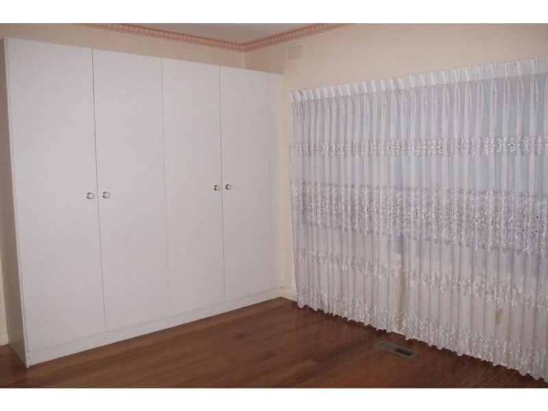 24 Kia Ora Road, Reservoir VIC 3073