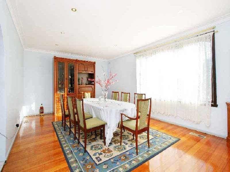 2 Sheargold Court, Reservoir VIC 3073