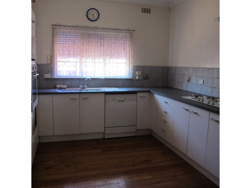 1 Thrower Street, Reservoir VIC 3073