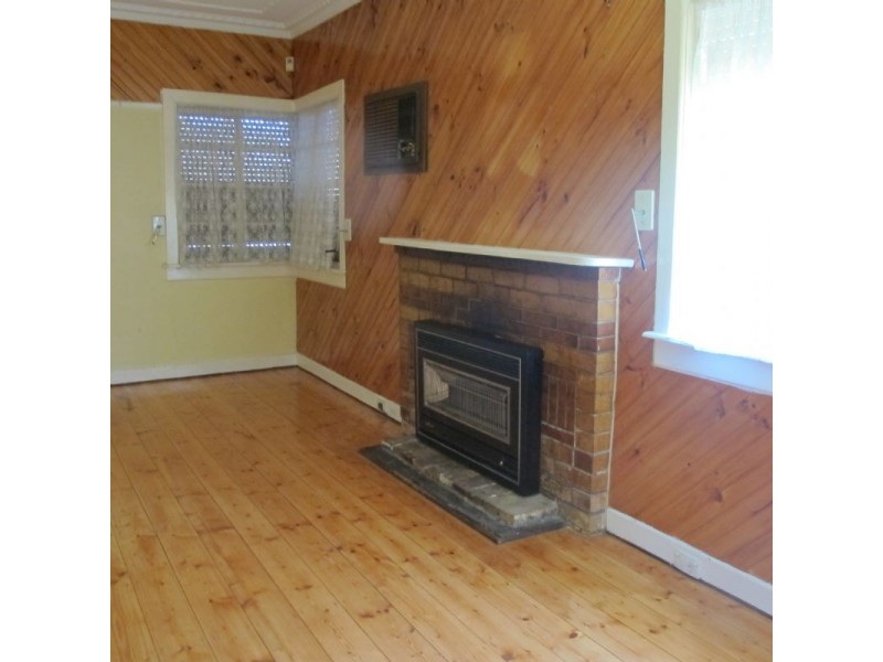 1 Thrower Street, Reservoir VIC 3073