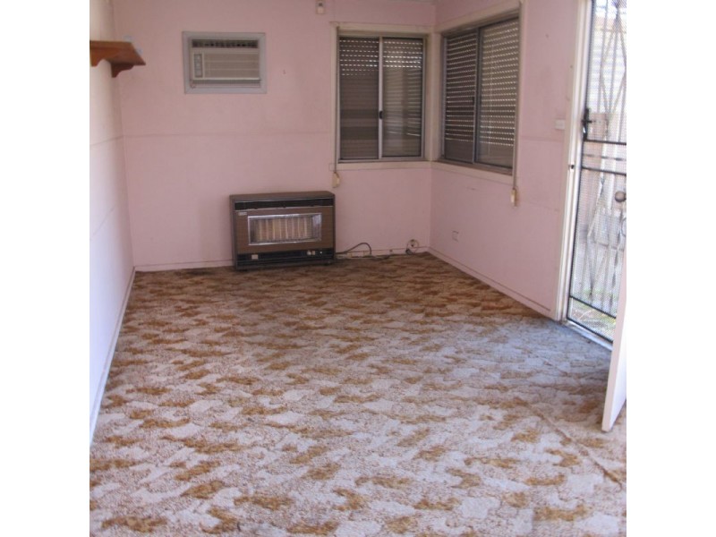 1 Thrower Street, Reservoir VIC 3073