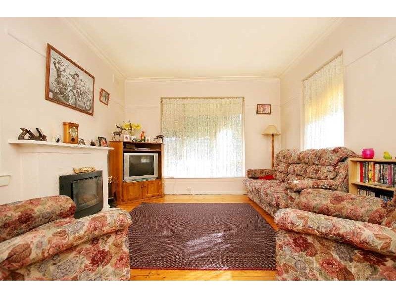 74 Orrong Avenue, Reservoir VIC 3073