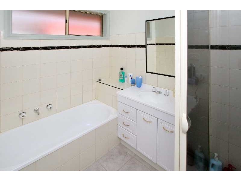 Unit 2/5 Smith Street, Reservoir VIC 3073