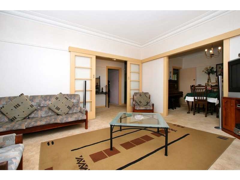 41 Thackeray Road, Reservoir VIC 3073