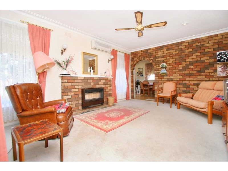 1 Niblick Street, Kingsbury VIC 3083