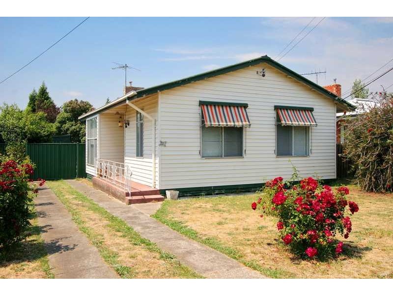 40 Lane Cresent, Reservoir VIC 3073