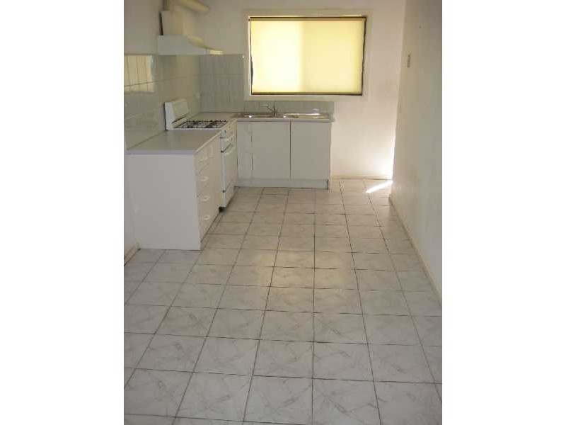 Unit 2(Rear)/20 Carson Street, Reservoir VIC 3073