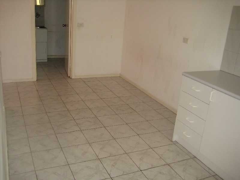 Unit 2(Rear)/20 Carson Street, Reservoir VIC 3073