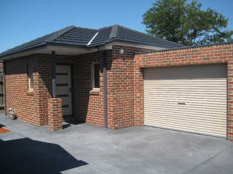 Unit 4/19-21 Haig Street, Reservoir VIC 3073