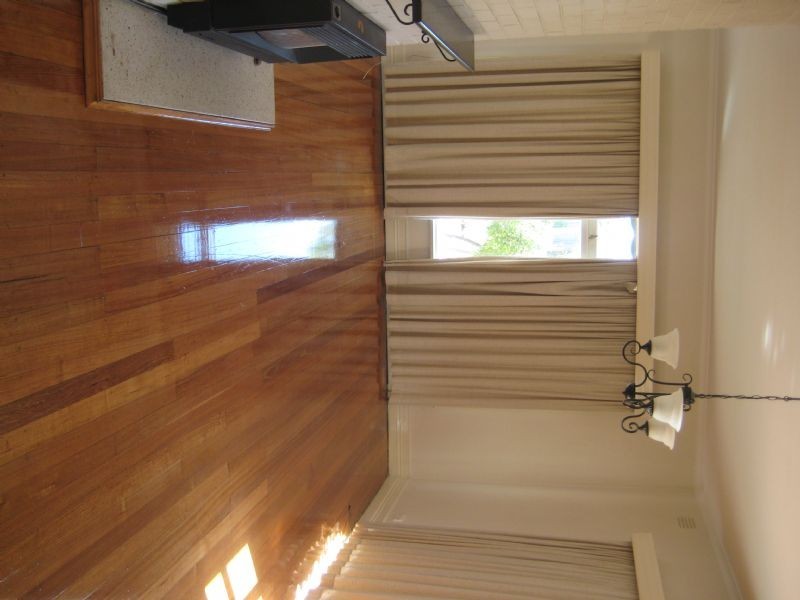 10 Daleglen Street, Reservoir VIC 3073