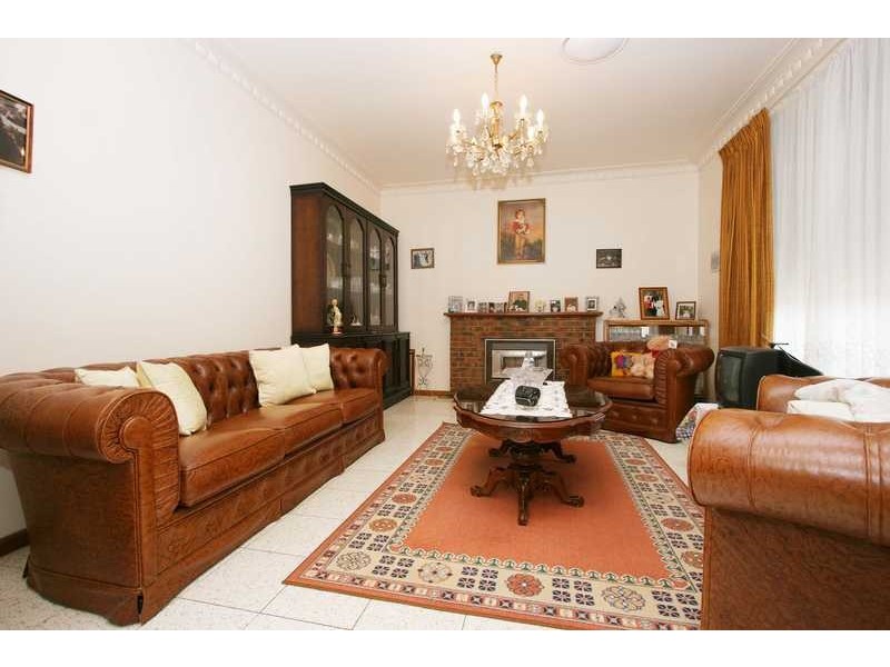 54 Elliot Street, Reservoir VIC 3073