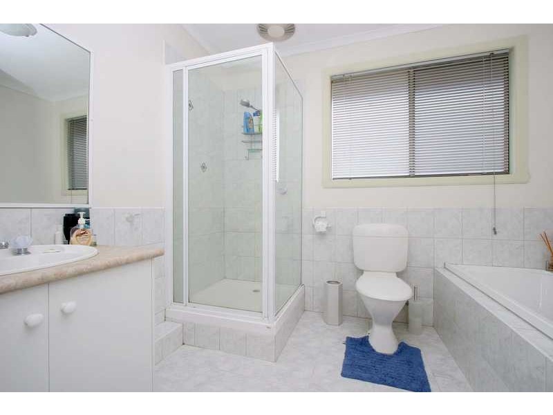 12 Elinda Place, Reservoir VIC 3073