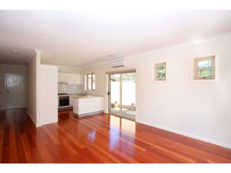 Unit 3/123 Boldrewood Parade, Reservoir VIC 3073