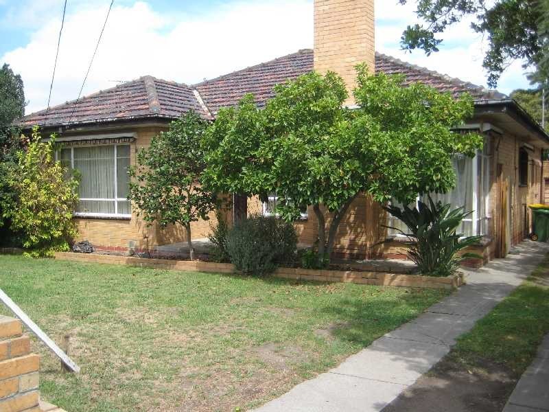 35 Kinsale Street, Reservoir VIC 3073