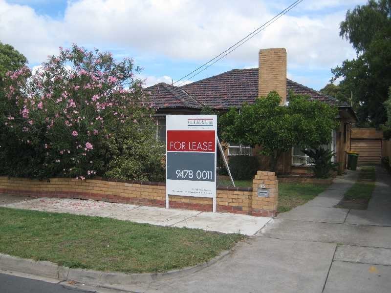 35 Kinsale Street, Reservoir VIC 3073