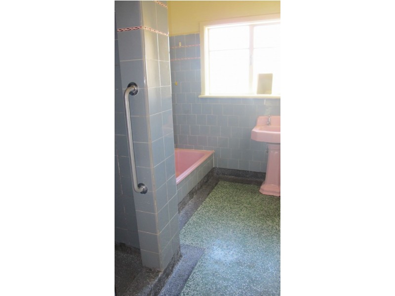 67 Queen Street, Reservoir VIC 3073