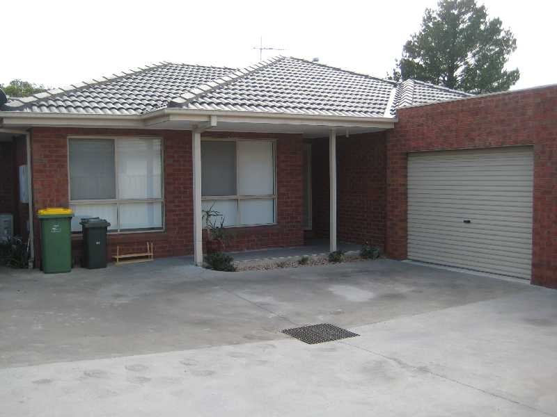 2/71 Lane Cresent, Reservoir VIC 3073
