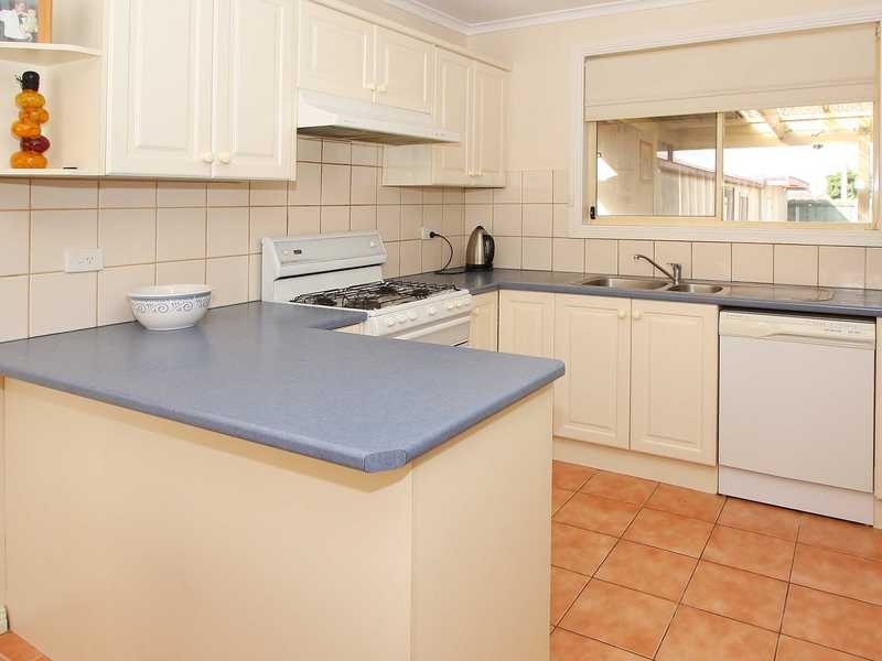 26 Heather Avenue, Thomastown VIC 3074