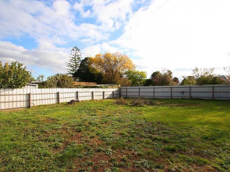 999 High Street, Reservoir VIC 3073