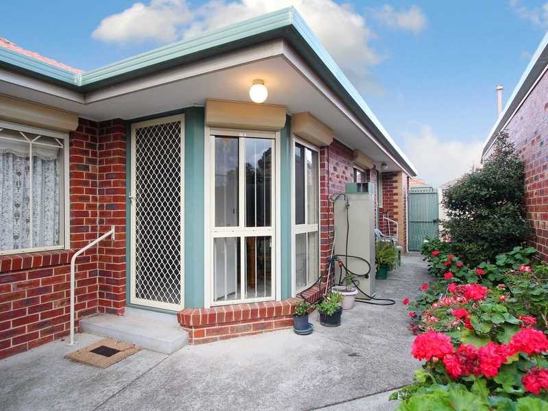 Unit 7/7 Cleeland Street, Reservoir VIC 3073