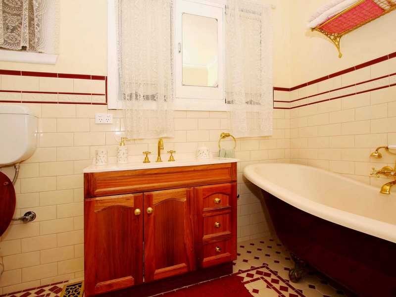 22 Anstey Avenue, Reservoir VIC 3073