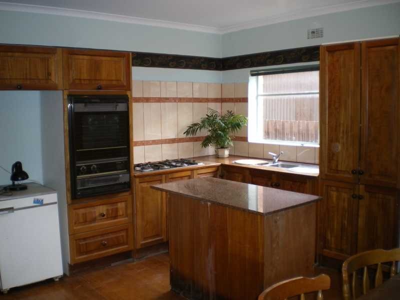 33 Enfield Avenue, Preston VIC 3072