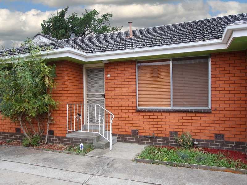Unit 12/176 Rathcown Road, Reservoir VIC 3073