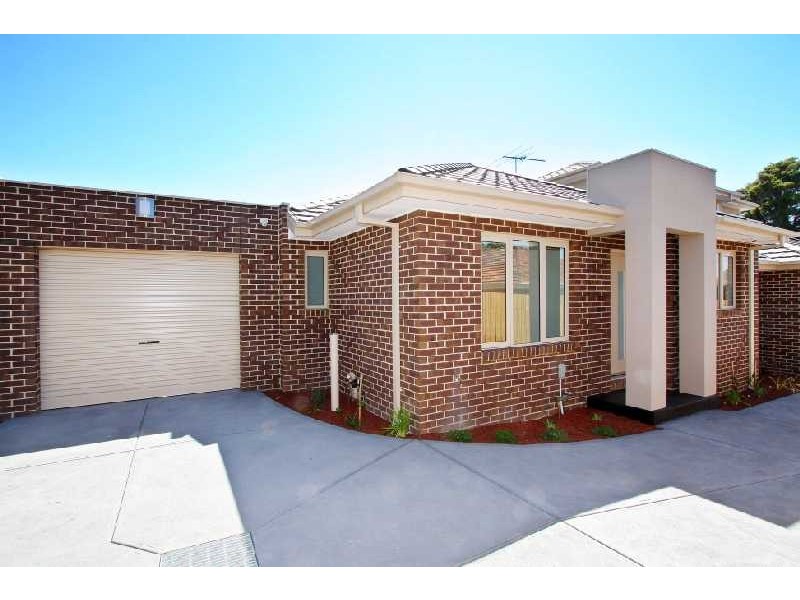 Unit 2/123 Boldrewood Parade, Reservoir VIC 3073