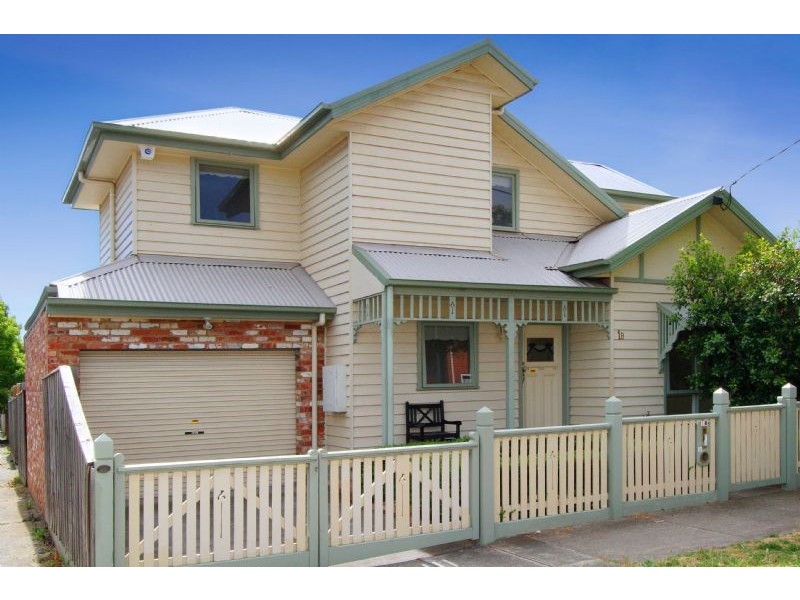 1B Robertson Street, Preston VIC 3072