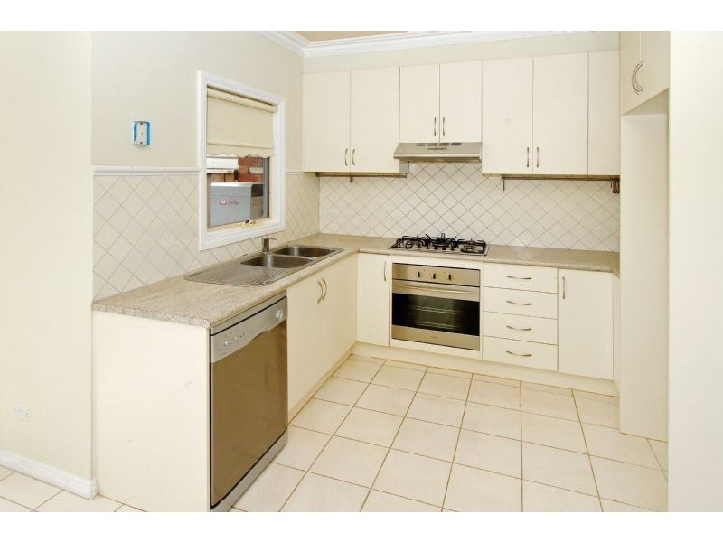 1B Robertson Street, Preston VIC 3072