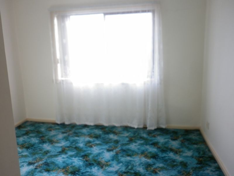 10 Locher Avenue, Reservoir VIC 3073