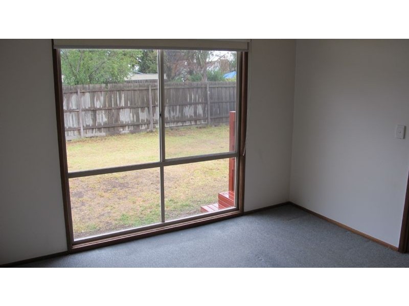 2/23 Lahinch Street, Preston VIC 3072