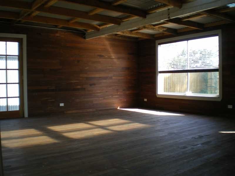 31 Darebin Blv, Reservoir VIC 3073