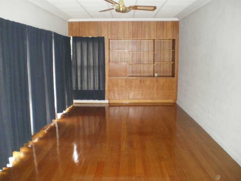 24 Kinsale Street, Reservoir VIC 3073