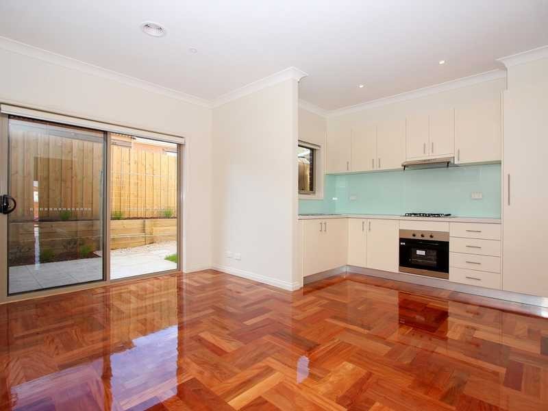 7A Robinson Road, Reservoir VIC 3073