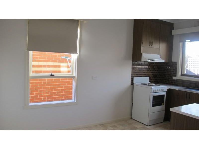 Unit 6/68 Pine Street, Reservoir VIC 3073
