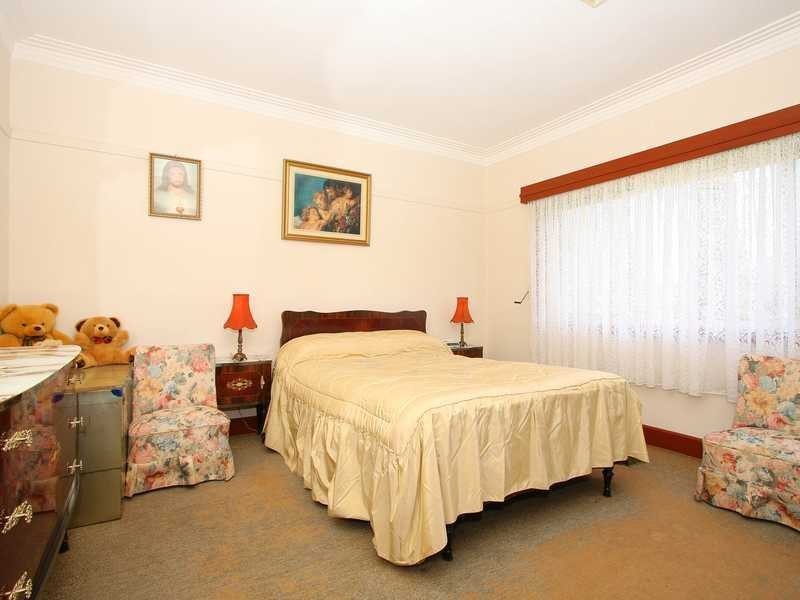 6 Wurruk Avenue, Preston VIC 3072