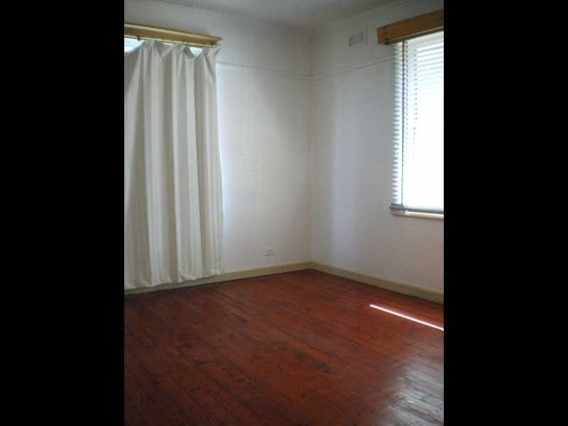 28 Fordham Road, Reservoir VIC 3073