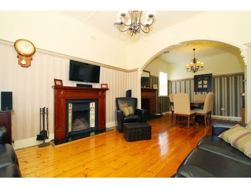 88 Arundel  Avenue, Reservoir VIC 3073