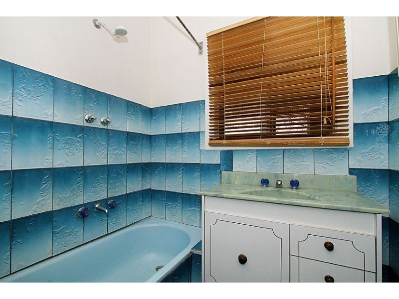 13 Acheron Avenue, Reservoir VIC 3073