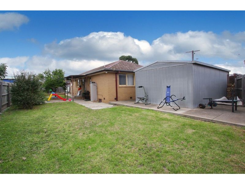 5 St Louis Place, Thomastown VIC 3074